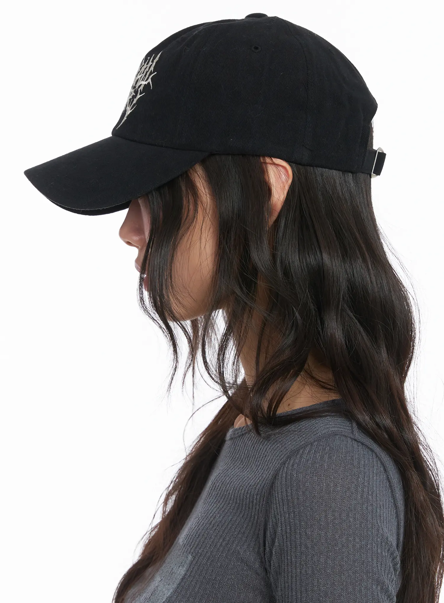 Basic Graphic Embroidered Cap CJ501 - Image 4