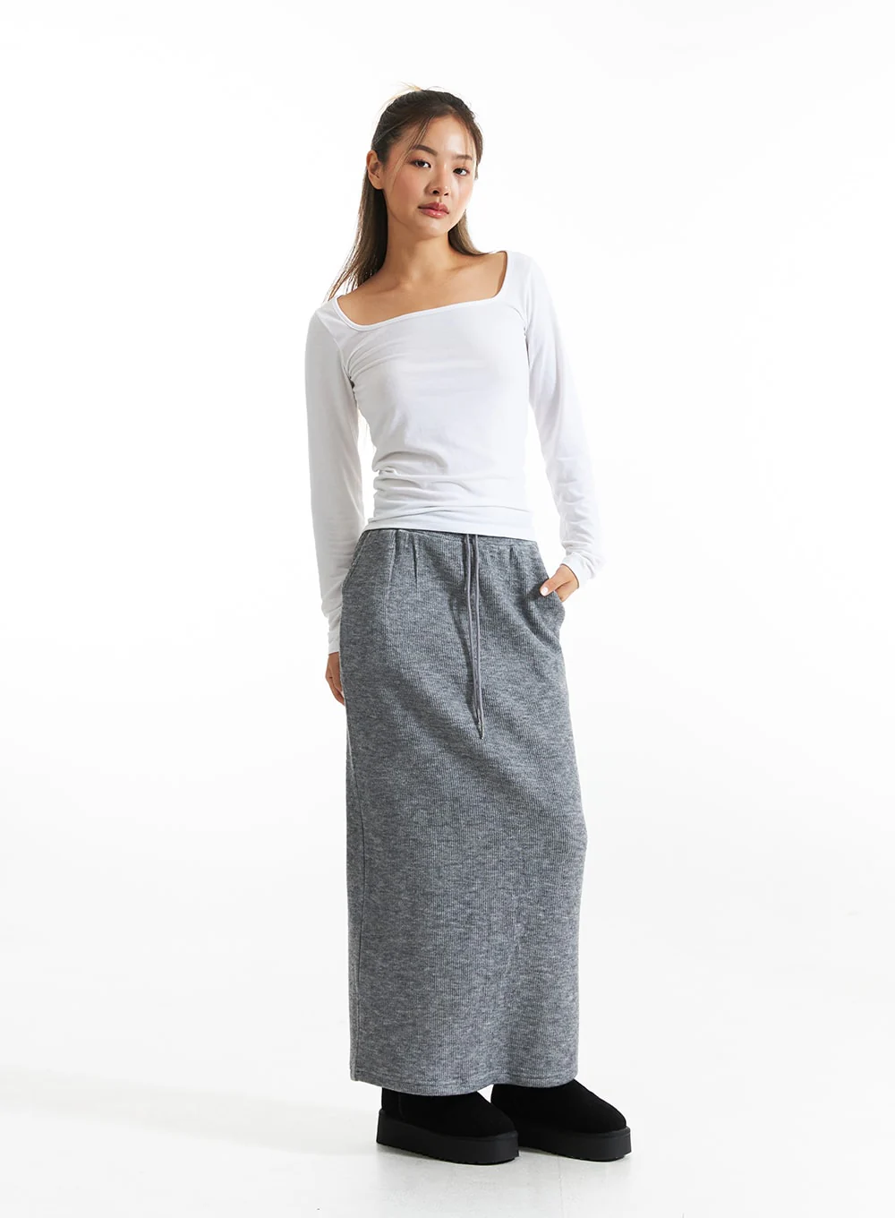 Basic Square Neck T-Shirt CO313 - Image 7