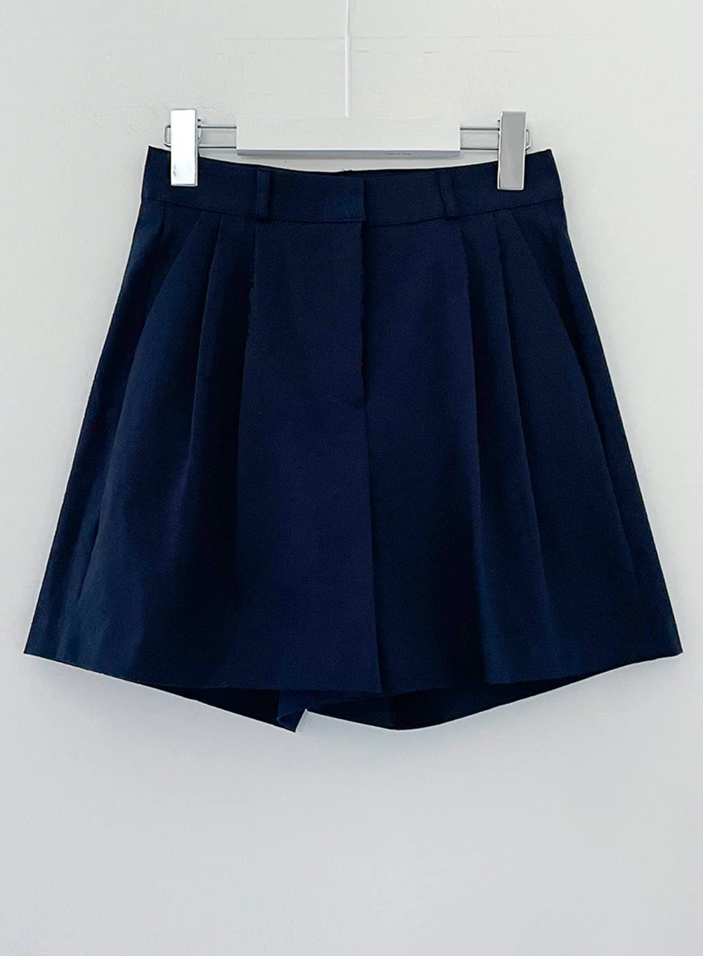 Cotton Pintuck Half Pants - Image 10