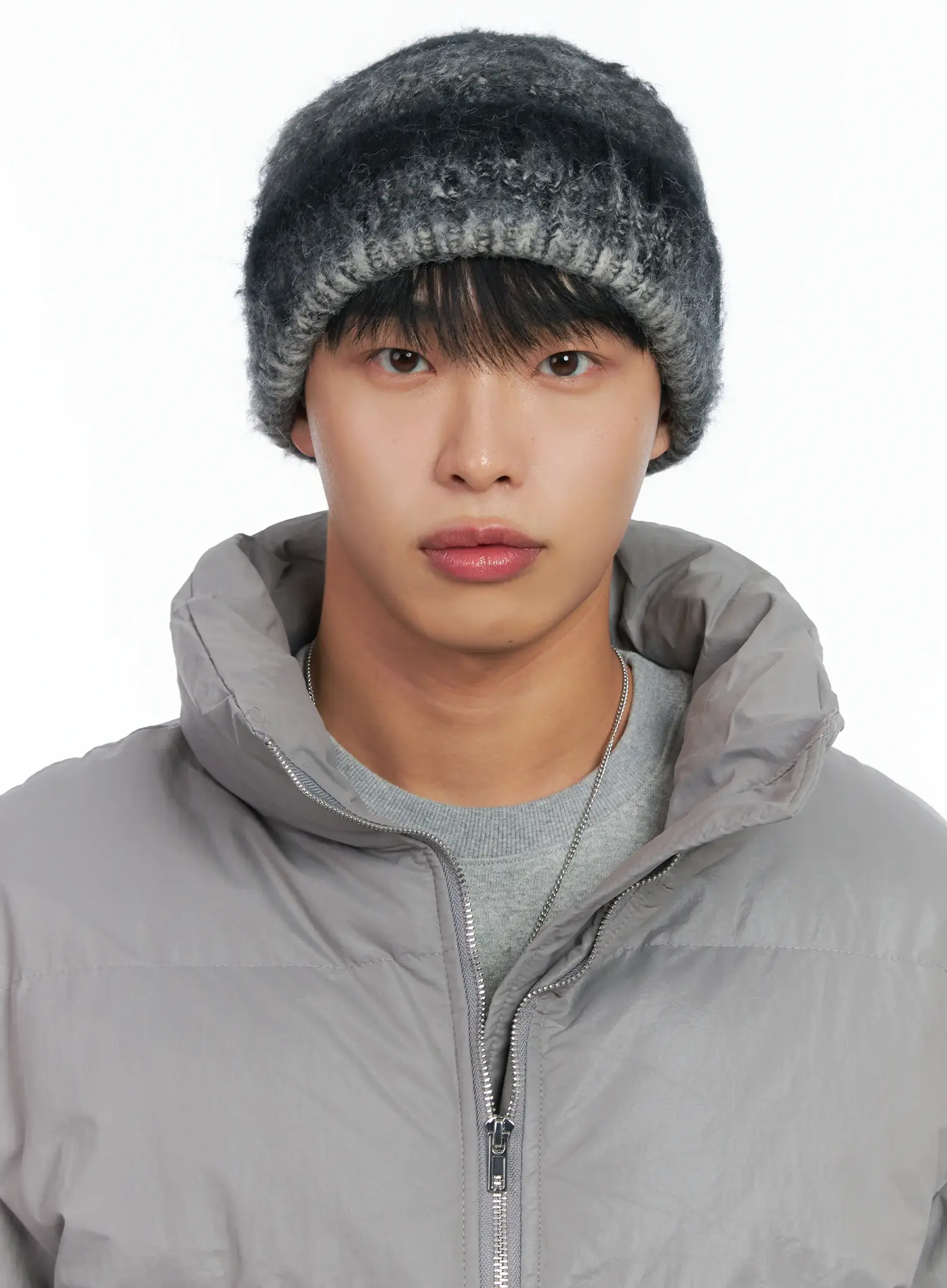 Cozy Gradient Beanie IN518 - Image 3