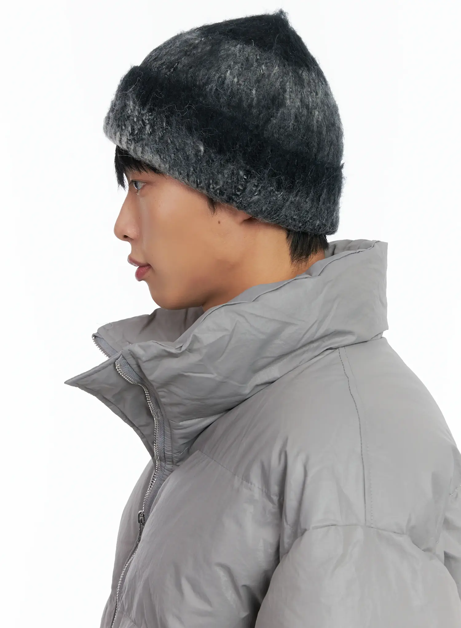Cozy Gradient Beanie IN518 - Image 5