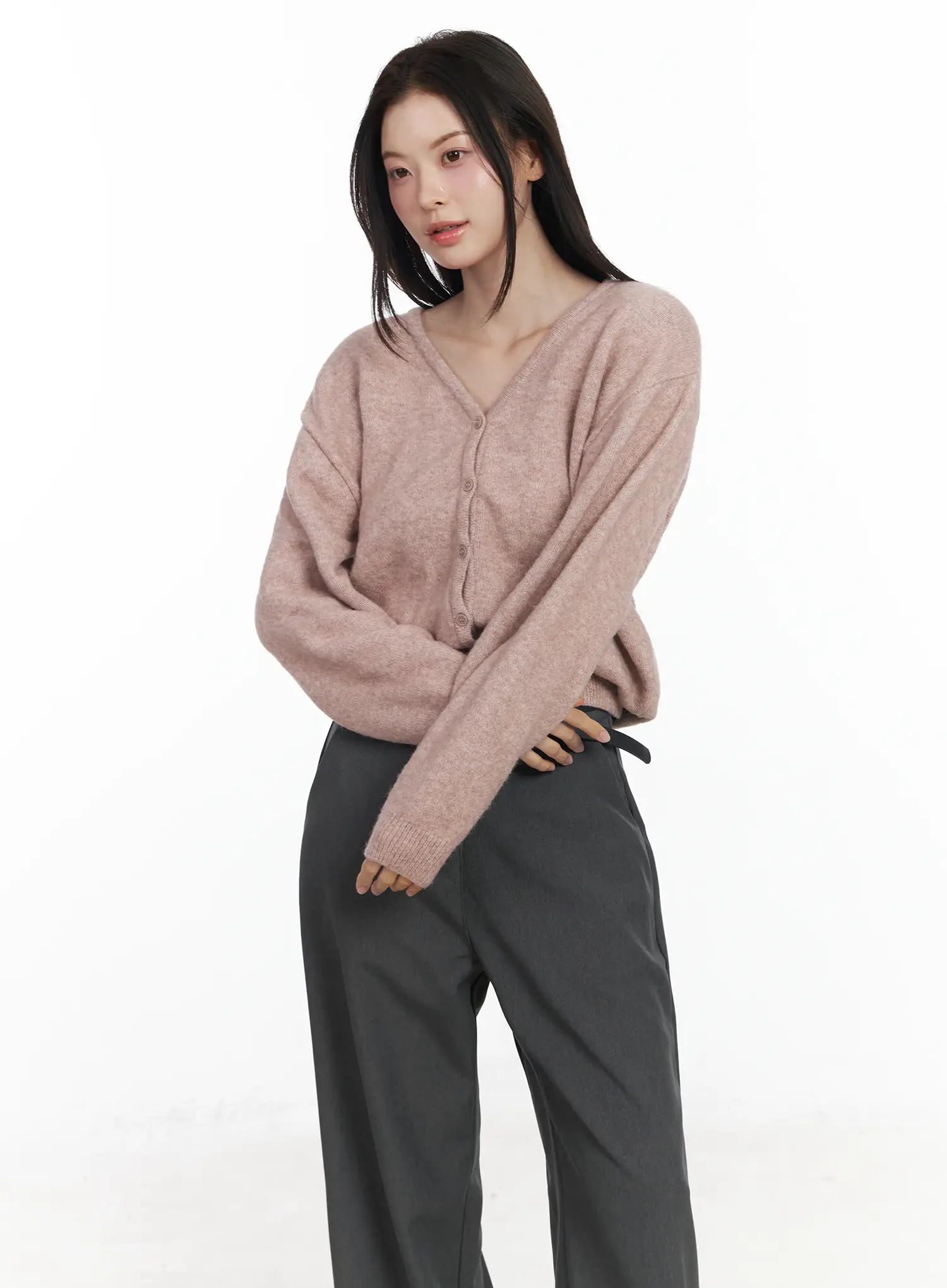 Cropped V-Neck Cardigan IF525 - Image 11