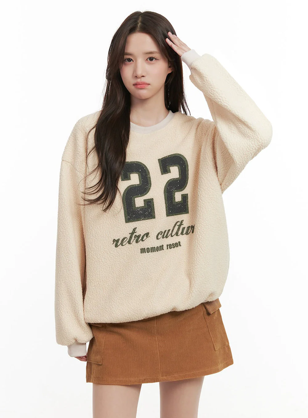 Fuzzy Oversized Crew-Neck Sweatshirt IJ510 - Image 12