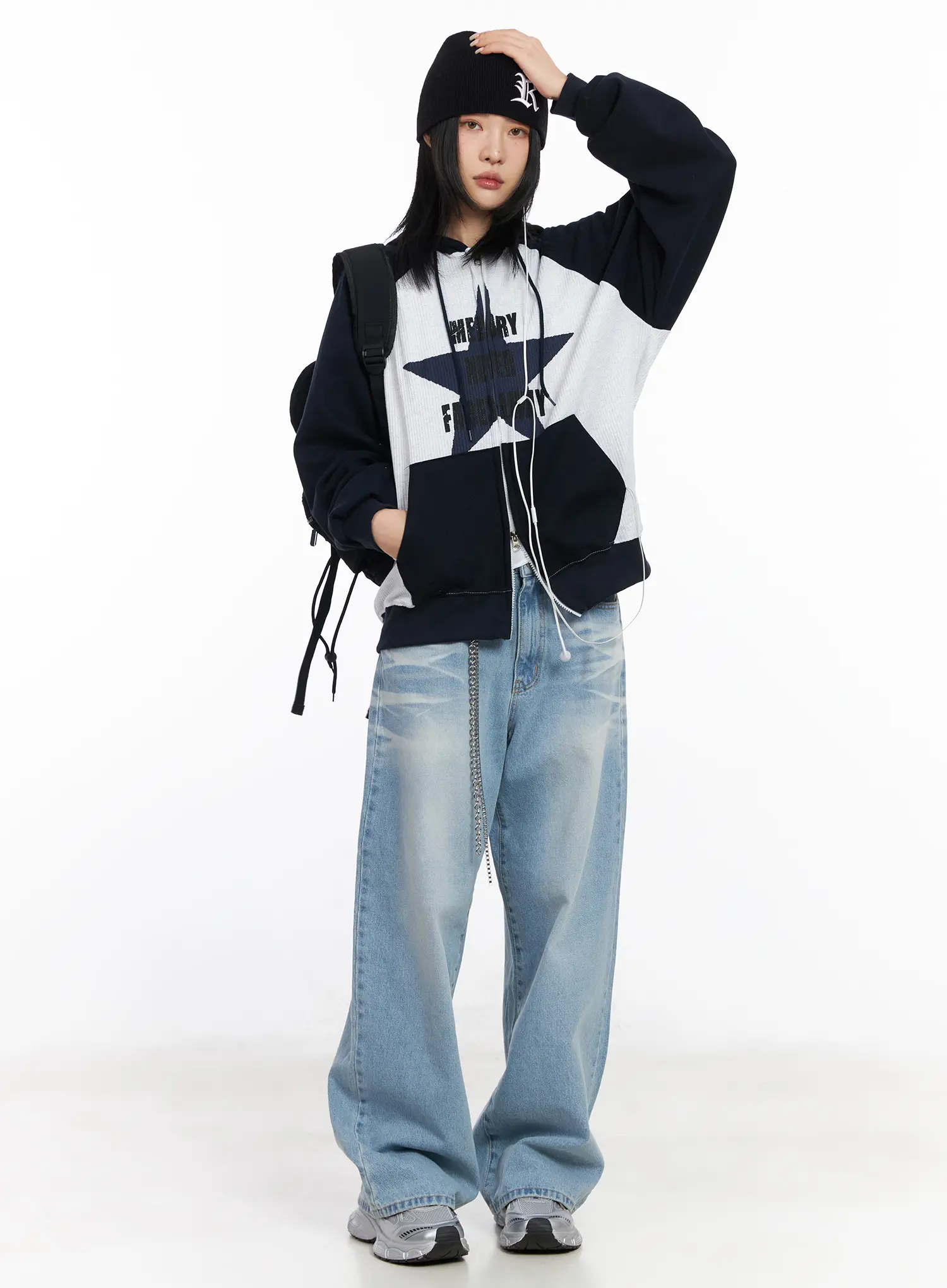 Graphic Raglan Zip-Up Hoodie CF526 - Image 3