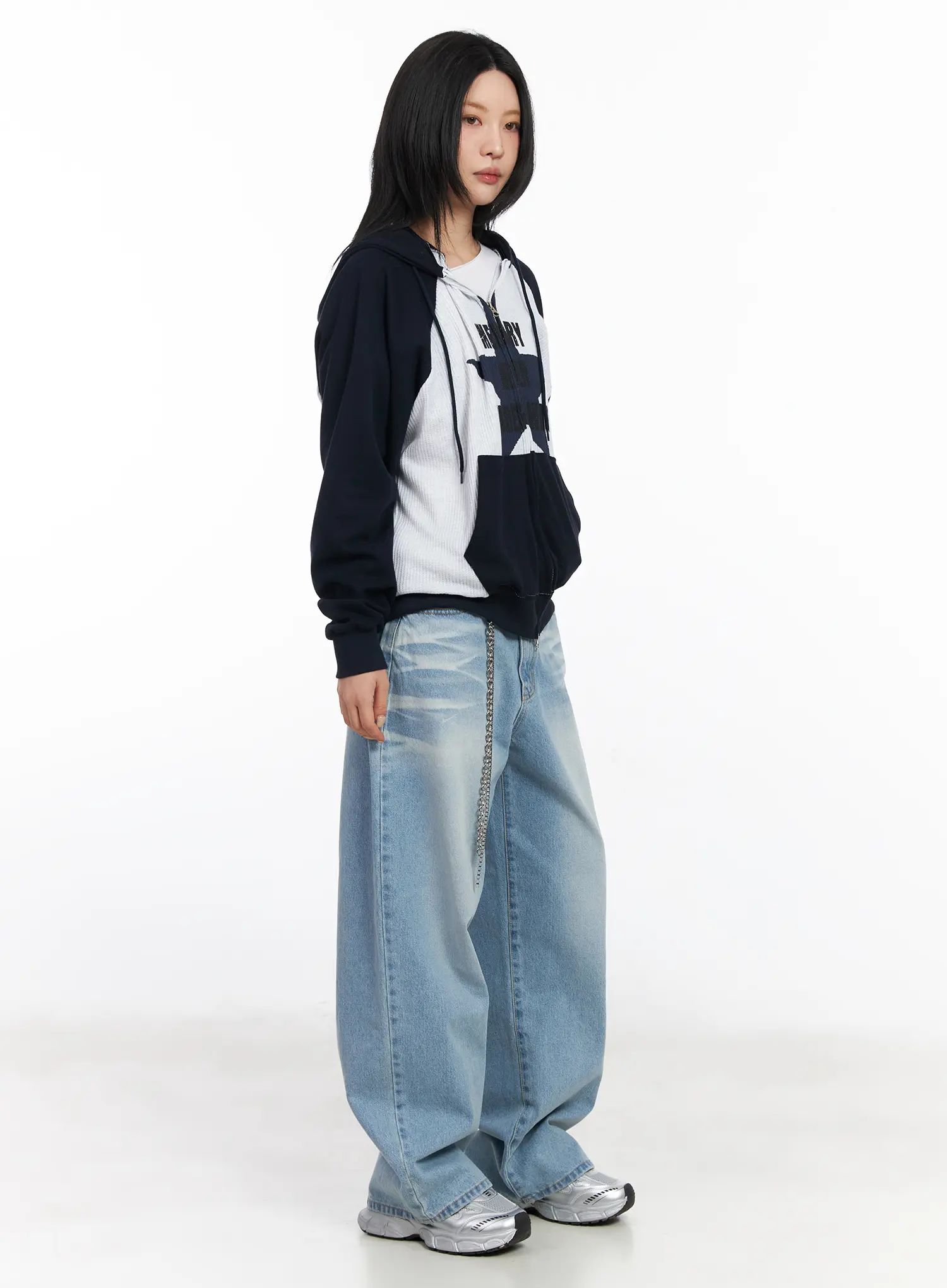 Graphic Raglan Zip-Up Hoodie CF526 - Image 7