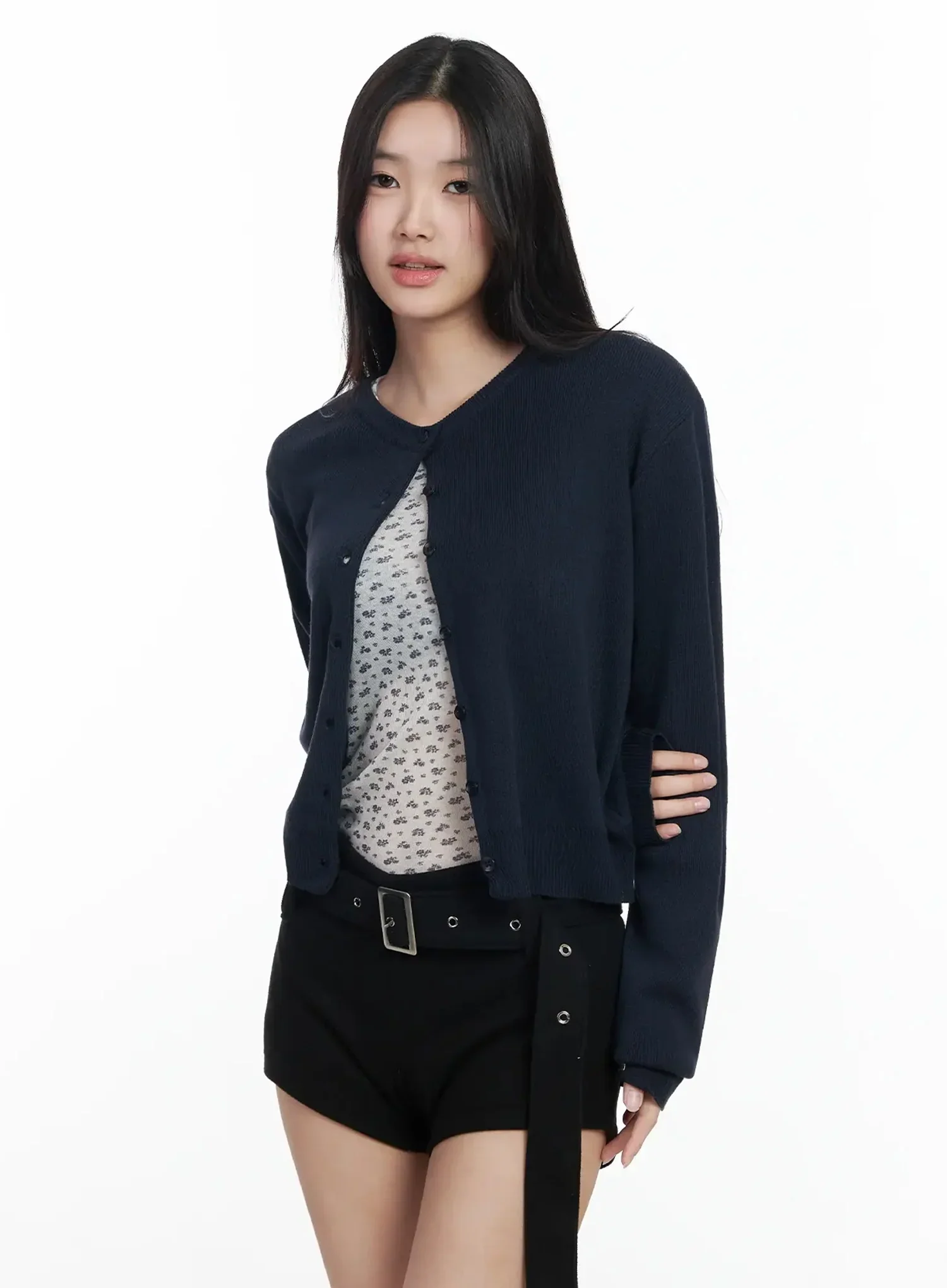 Round Neck Knit Cardigan IM502 - Image 3