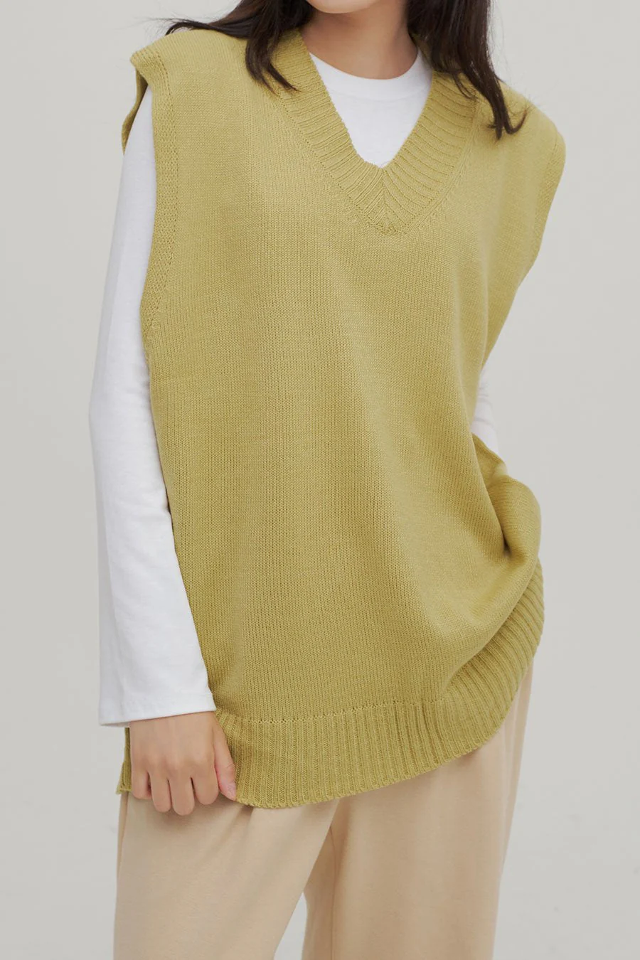 V Neck Knit Vest Ff13 - Image 8
